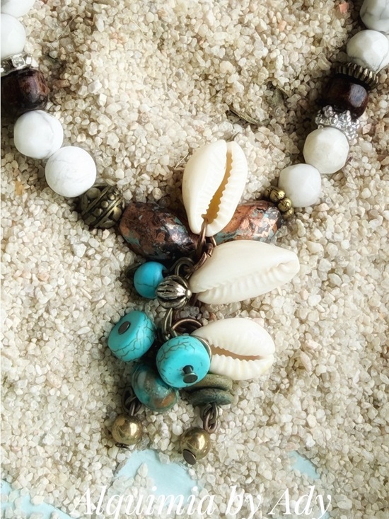 Alquimia Jewelry - Summer boho + Baroque +White and Turquoise Shell Bead Necklace